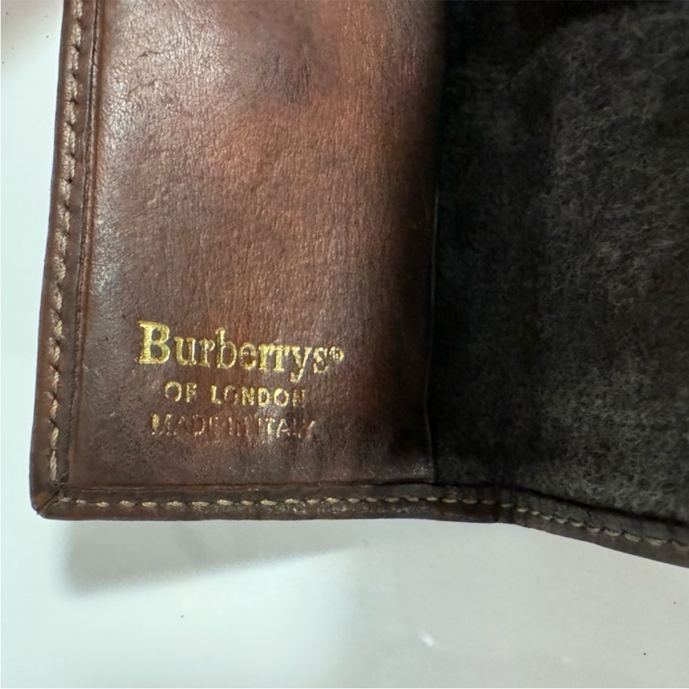 Vintage Burberry Keyholder in Classic Check with Dust Cover - Picture 5 of 9